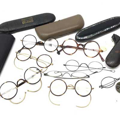 Sell-Antique-Glasses
