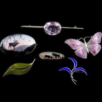 Sell-Your-Enamel-Brooches Sell-Your-Enamel-Brooches