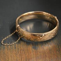 Sell-Your-Gold-Bangles