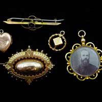 Sell-Your-Gold-Brooches Sell-Your-Gold-Brooches