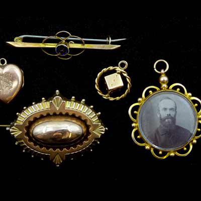 Sell-Your-Gold-Brooches Sell-Your-Gold-Brooches