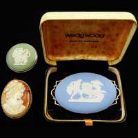 Sell-Your-Wedgwood-Brooches Sell-Your-Wedgwood-Brooches