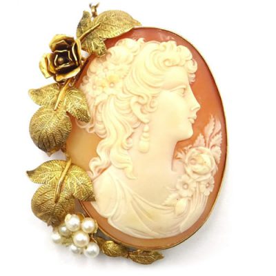 we-buy-brooches
