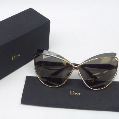 we-buy-designer-items